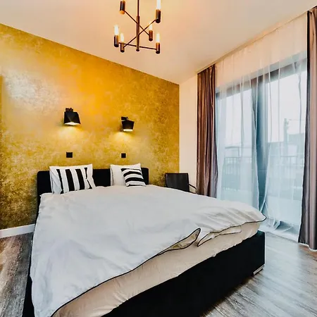 Golden Z Silownia I Bawialnia Dla Dzieci Apartamento Cracovia